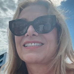 Meet your Posher, Ven